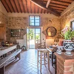 Casa Alfredo Nyaraló *